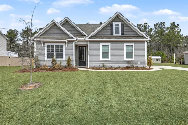 $525,000 | 1062 Wading Point Boulevard, Huger, SC 29450