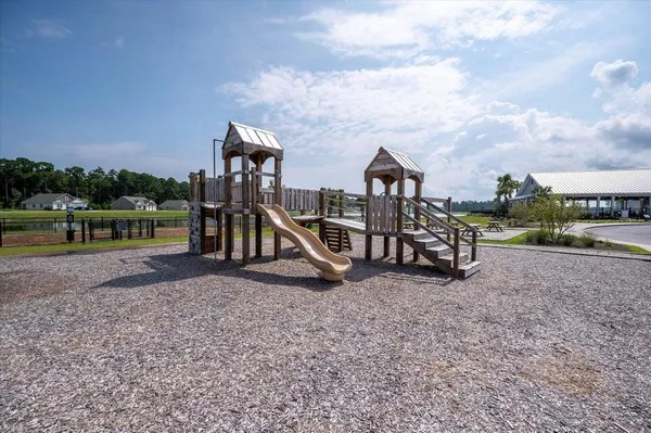 $525,000 | 1062 Wading Point Boulevard, Huger, SC 29450