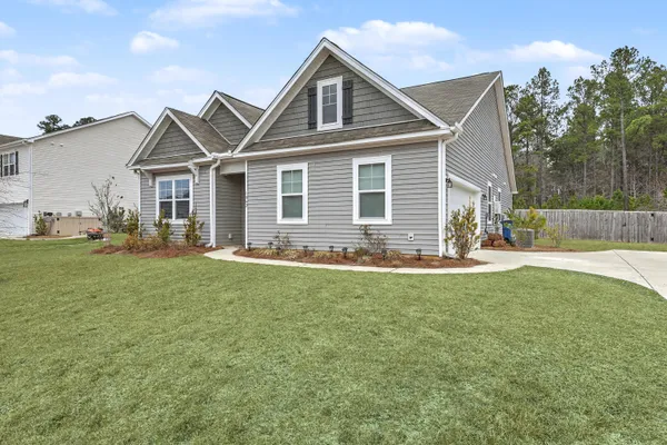 $525,000 | 1062 Wading Point Boulevard, Huger, SC 29450