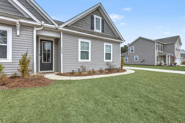 $525,000 | 1062 Wading Point Boulevard, Huger, SC 29450