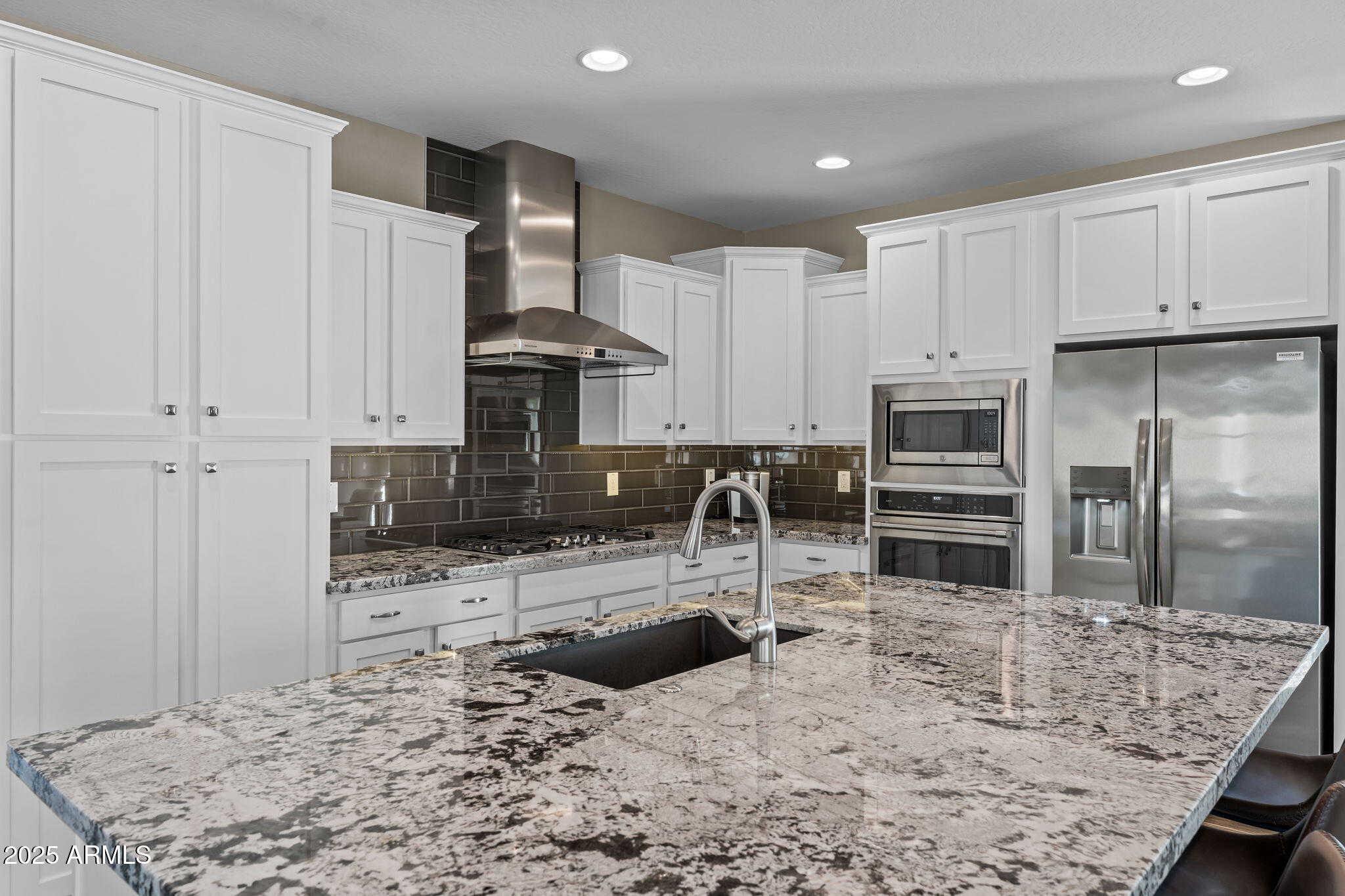 3900 Ridge Runner Way Wickenburg, AZ 85390 - Photo 14 of 35 Beautiful granite countertops