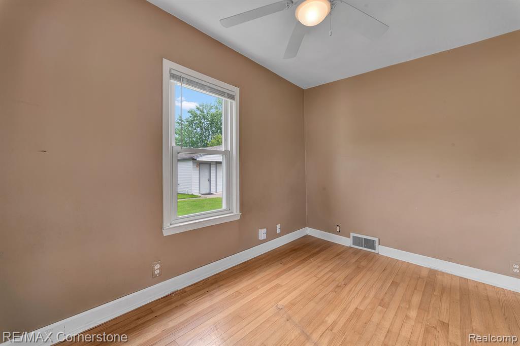 1344 Sheldon Road Canton, MI 48187 - Photo 14 of 34