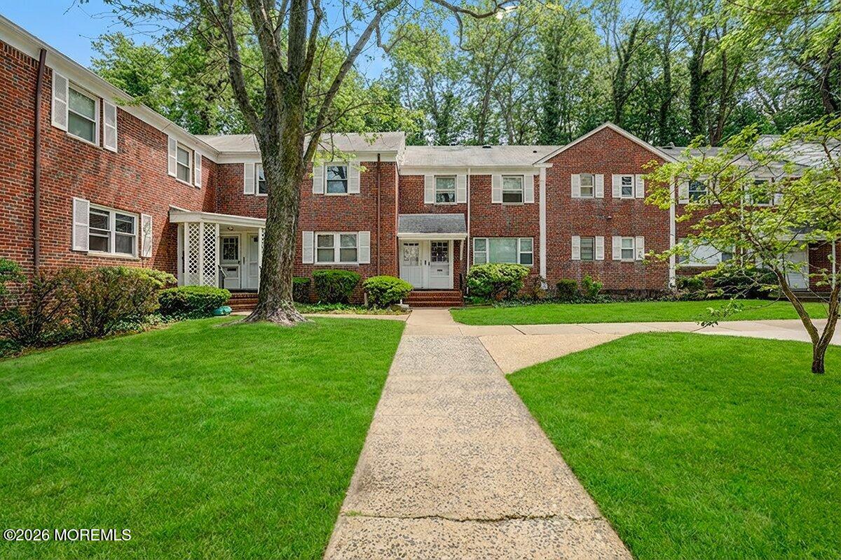 98 Manor Drive Red Bank, NJ 07701 - Photo 1 of 28 Front