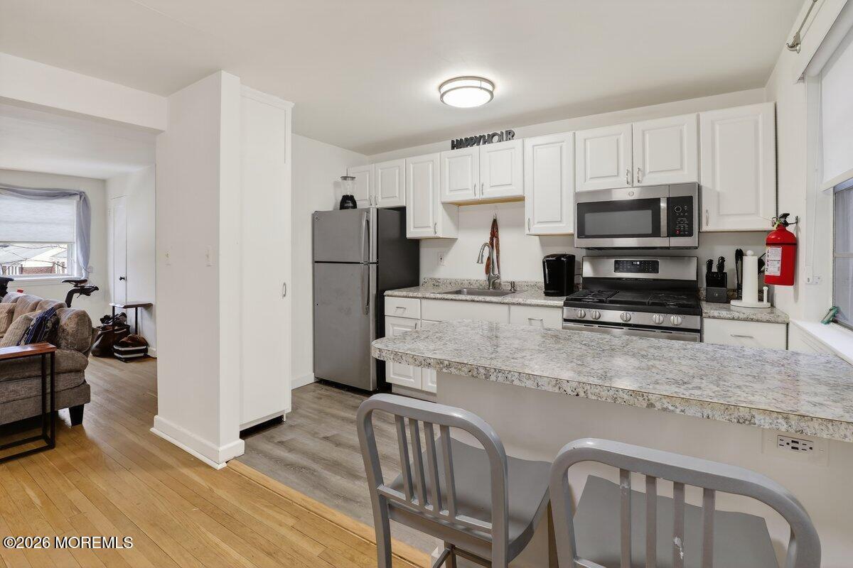 98 Manor Drive Red Bank, NJ 07701 - Photo 12 of 28 Kitchen 2 (1)