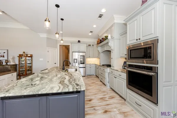 $610,000 | 6055 Jonathan Alaric Avenue, Gonzales, LA 70737