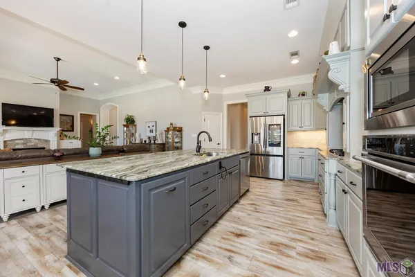 $610,000 | 6055 Jonathan Alaric Avenue, Gonzales, LA 70737