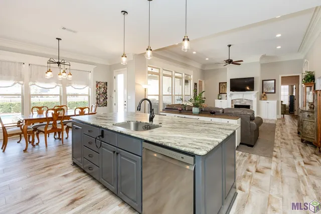 $625,000 | 6055 Jonathan Alaric Avenue, Gonzales, LA 70737