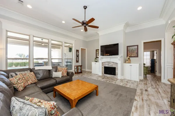 $610,000 | 6055 Jonathan Alaric Avenue, Gonzales, LA 70737