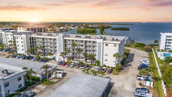 $2,100 | 3165 North Atlantic Avenue, Unit B307, Cocoa Beach, FL 32931