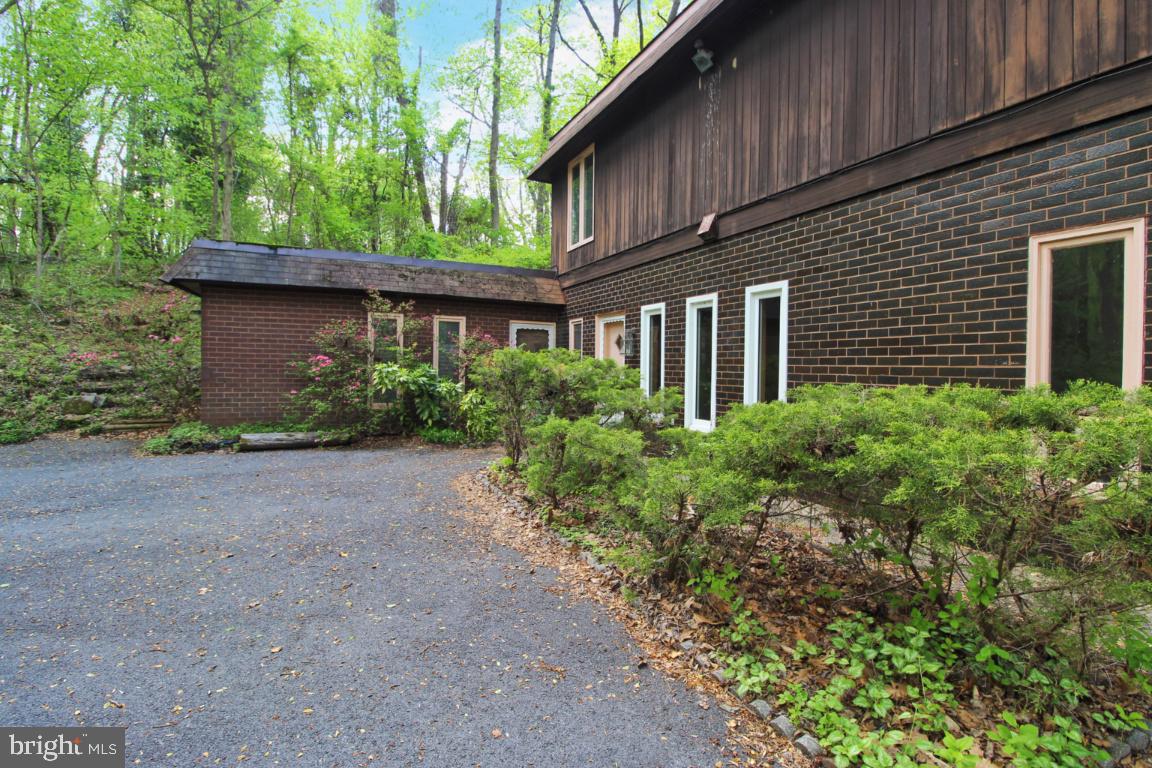 3619 Floral Park Road Brandywine, MD 20613 - Photo 2 of 36 Gallery Image 2