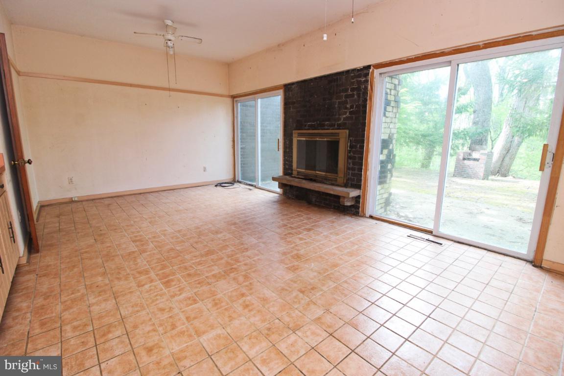 3619 Floral Park Road Brandywine, MD 20613 - Photo 6 of 36 Gallery Image 6
