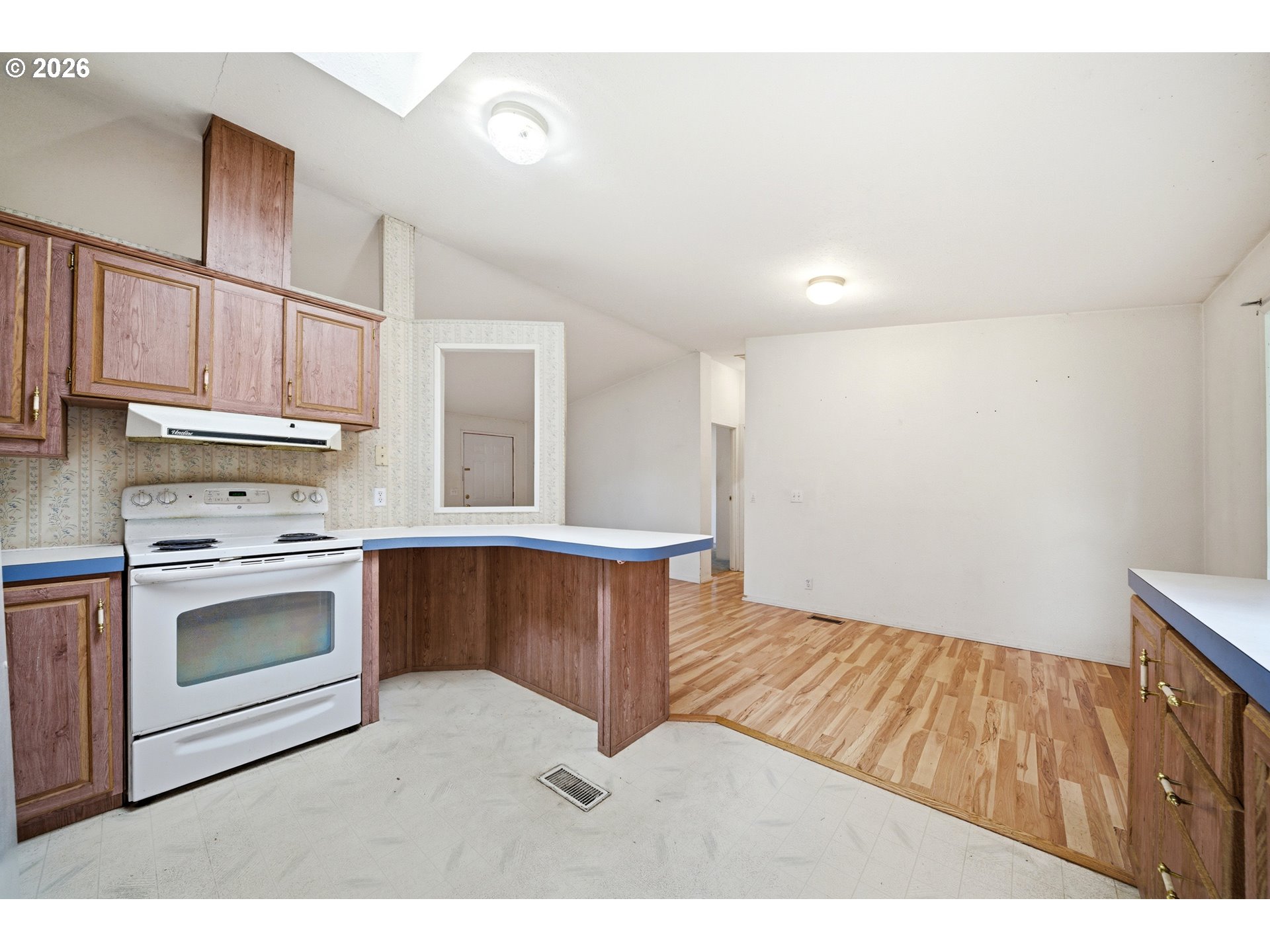 1117 Southwest Kalyca Way Beaverton, OR 97003 - Photo 8 of 18