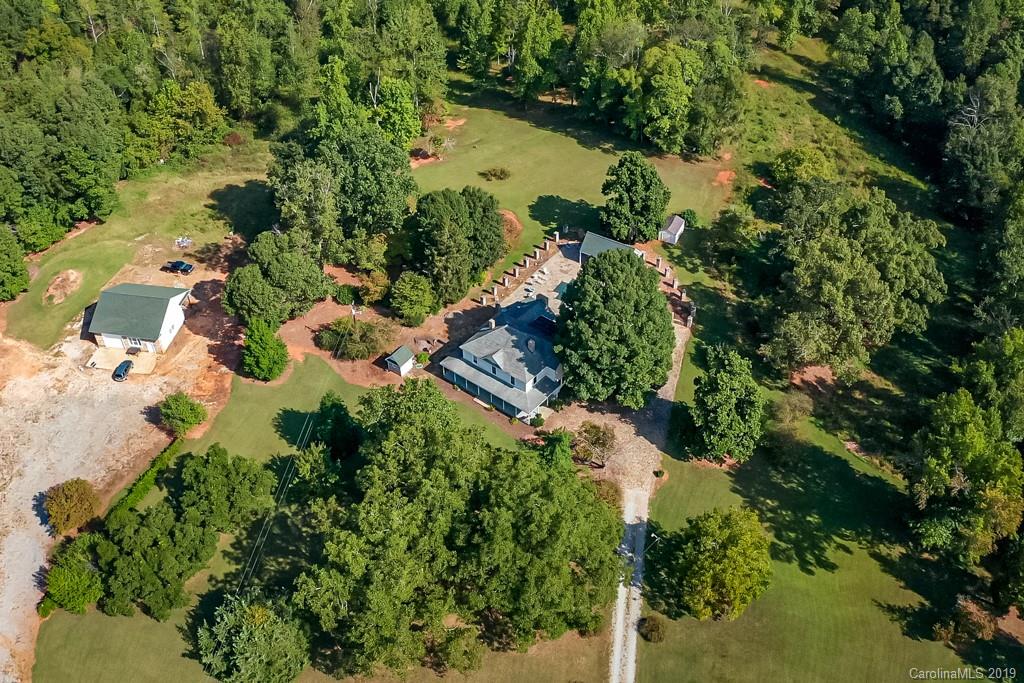 200 North Pacolet Road Campobello, SC 29322 - Photo 2 of 44