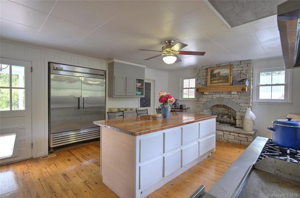 200 North Pacolet Road Campobello, SC 29322 - Photo 21 of 44