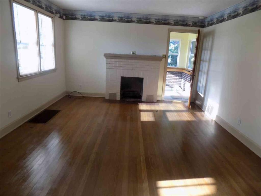 3850 Seneca Road Sharpsville, PA 16150 - Photo 3 of 10 Gallery Image 3