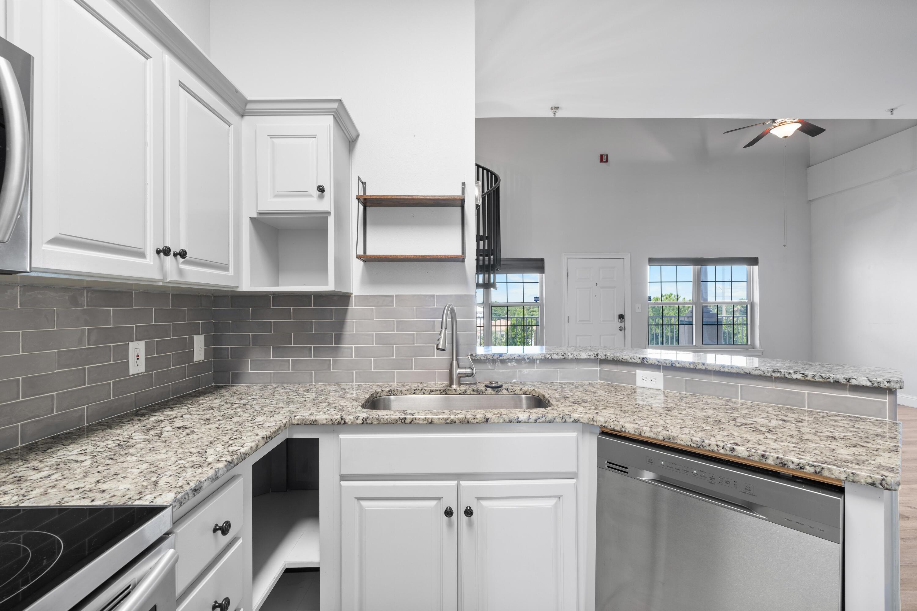 4507 Furling Lane, Unit 302 Destin, FL 32541 - Photo 17 of 49 DSC02234