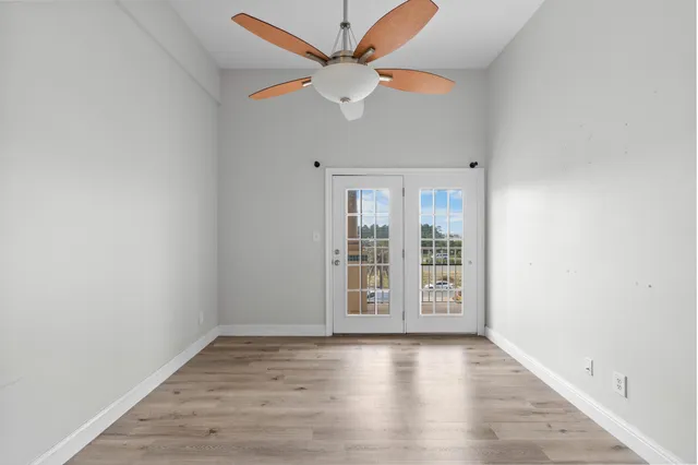 $2,300 | 4507 Furling Lane, Unit 302, Destin, FL 32541