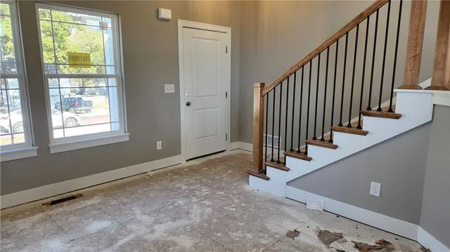 $550,000 | 513-515 West Smith Street, Spring Hill, KS 66083