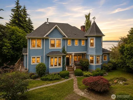 $1,680,000 | 6838 Southwest Maury Park Road, Vashon, WA 98070