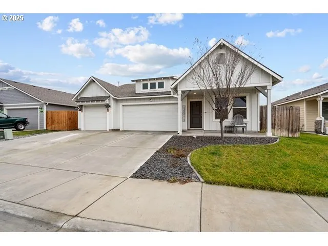 $420,000 | 594 East Templeton Avenue, Hermiston, OR 97838