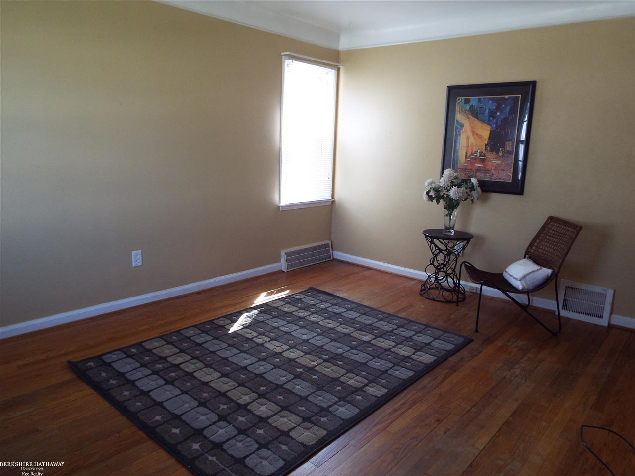 21759 Normandy Avenue Eastpointe, MI 48021 - Photo 12 of 33