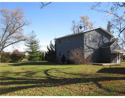 331 North Hospital Road Waterford, MI 48327 - Photo 9 of 10 Photo 9