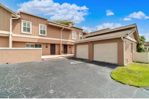 $319,000 | 4341 Coral Springs Drive, Unit 1G, Coral Springs, FL 33065