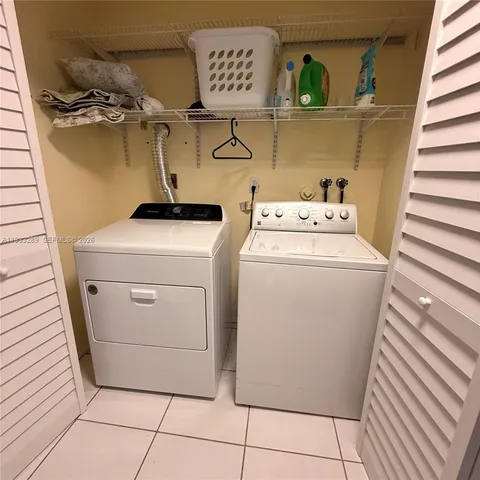 $349,990 | 4341 Coral Springs Drive, Unit 1G, Coral Springs, FL 33065