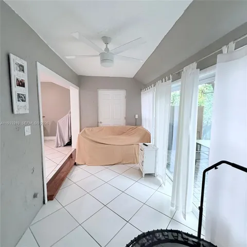 $349,990 | 4341 Coral Springs Drive, Unit 1G, Coral Springs, FL 33065