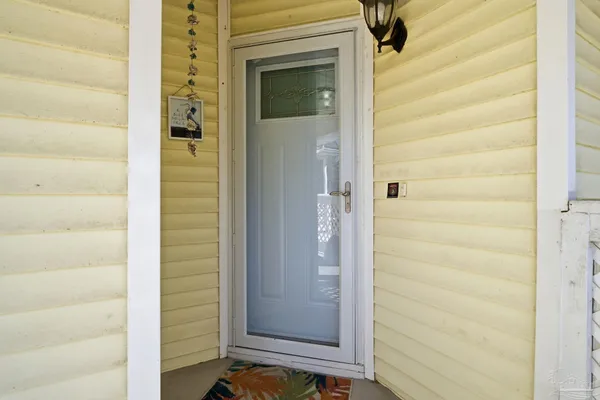 $175,000 | 601 East Burgess Road, Unit A6, Pensacola, FL 32504