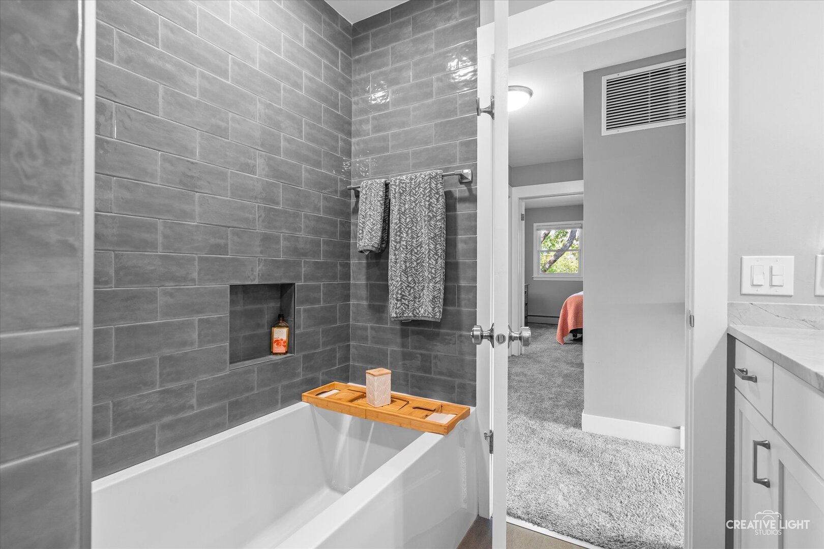 256 Beverly Road Barrington, IL 60010 - Photo 19 of 38 Gallery Image 19