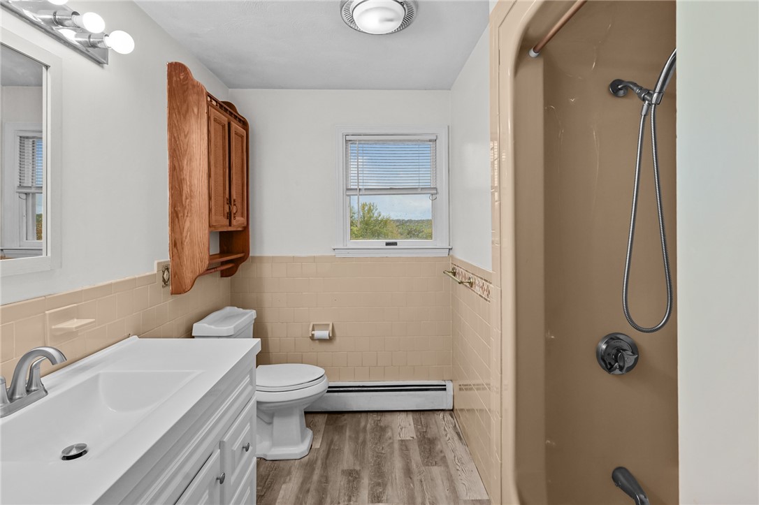 111 Raphael Avenue Providence, RI 02904 - Photo 15 of 34