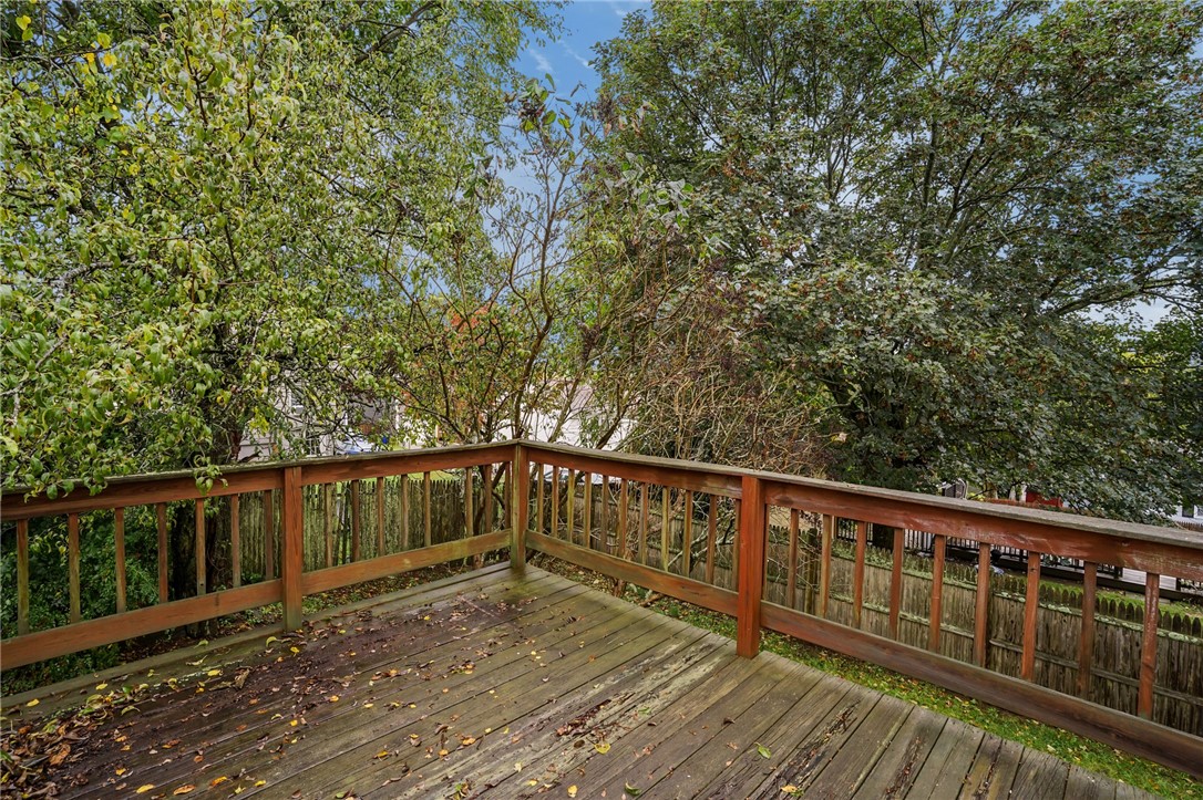 111 Raphael Avenue Providence, RI 02904 - Photo 30 of 34