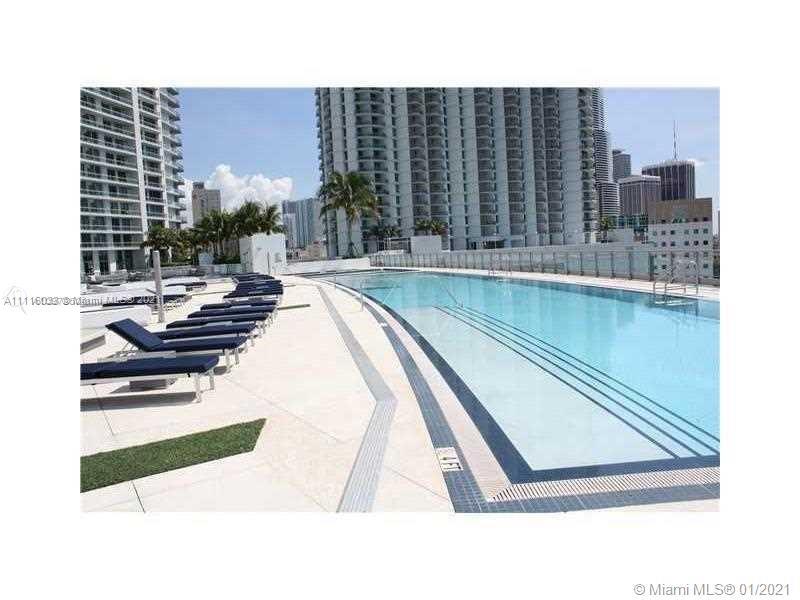 92 Southwest 3rd Street, Unit 3802 Miami, FL 33130 - Photo 10 of 10 a picture of a living room with a rug