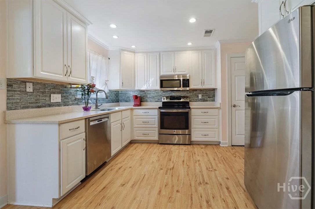 111 East Long Street Rincon, GA 31326 - Photo 11 of 29