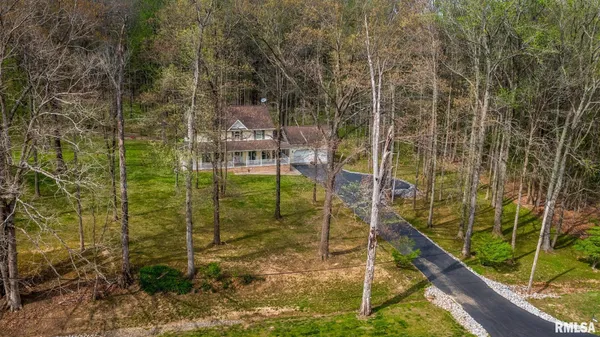 $325,000 | 2030 Old Rte 146 Loop, Vienna, IL 62995