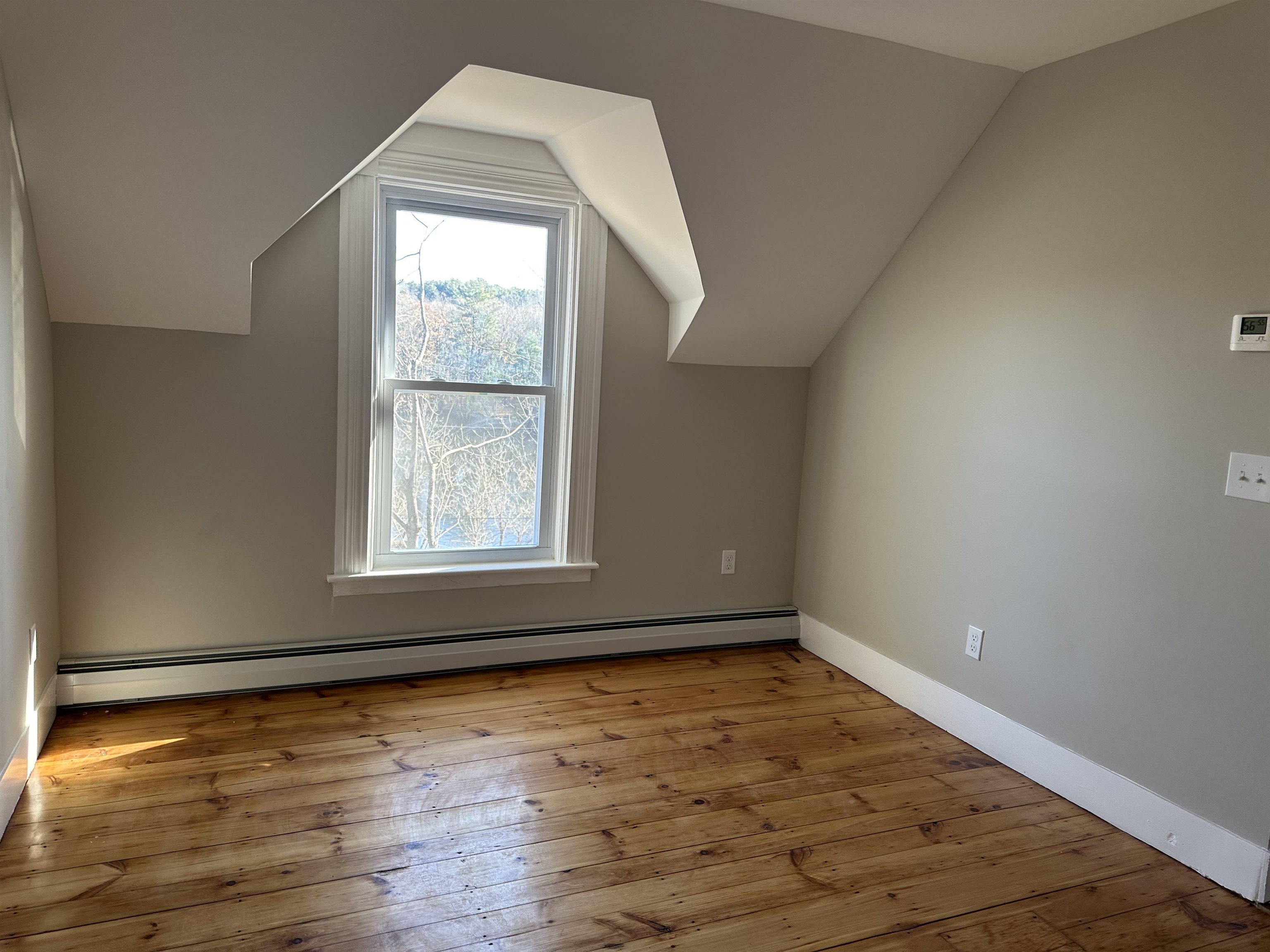 449 West River Road Hooksett, NH 03106 - Photo 2 of 7