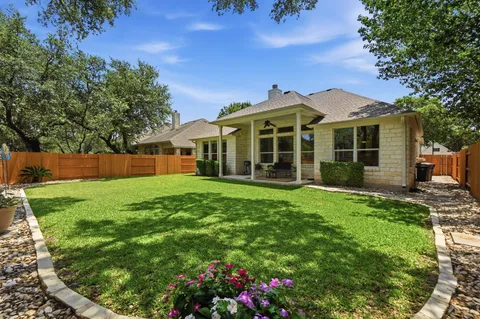 $749,500 | 7301 Seneca Falls Loop, Austin, TX 78739