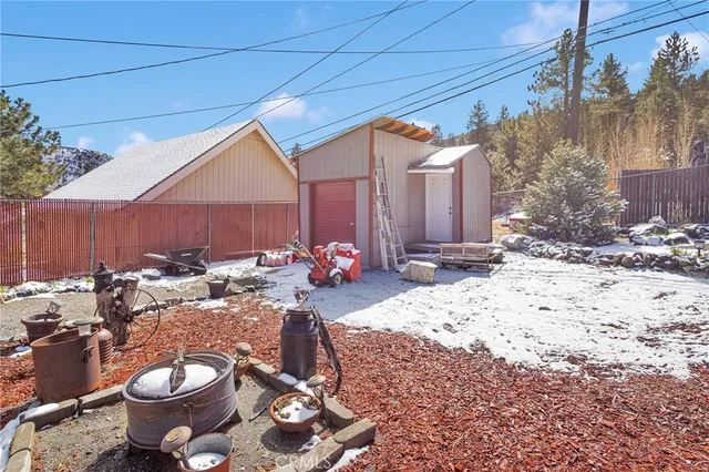 $450,000 | 2329 East Canyon Drive, Wrightwood, CA 92397