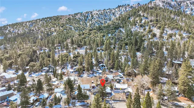 $450,000 | 2329 East Canyon Drive, Wrightwood, CA 92397