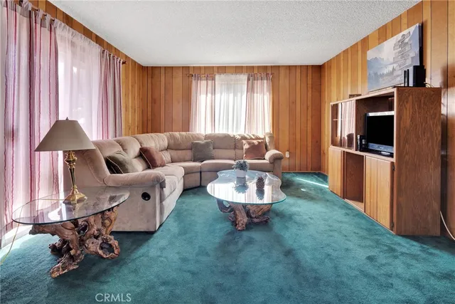 $450,000 | 2329 East Canyon Drive, Wrightwood, CA 92397