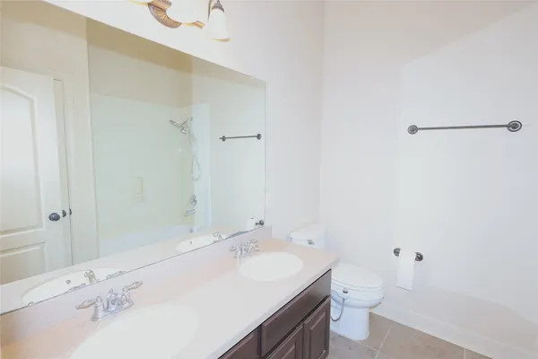 $3,200 | 17311 Quiet Shores Drive, Richmond, TX 77407