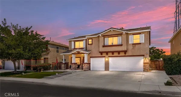 $539,900 | 13607 Mayflower Street, Victorville, CA 92392