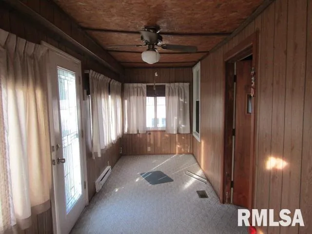 $52,000 | 430 West Church Street, Harrisburg, IL 62946