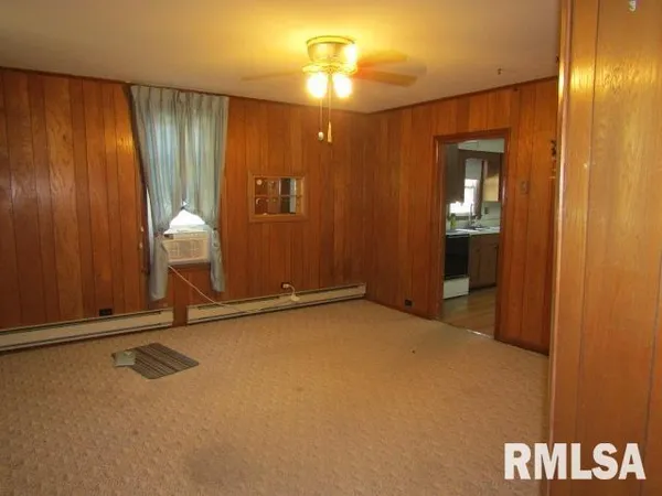 $52,000 | 430 West Church Street, Harrisburg, IL 62946