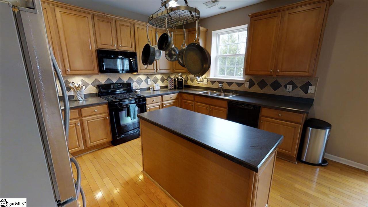 108 Saybrook Road Simpsonville, SC 29681 - Photo 8 of 34 Gallery Image 8