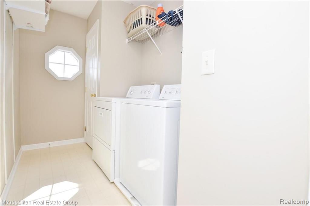 31623 Folsom Road Farmington Hills, MI 48336 - Photo 18 of 30