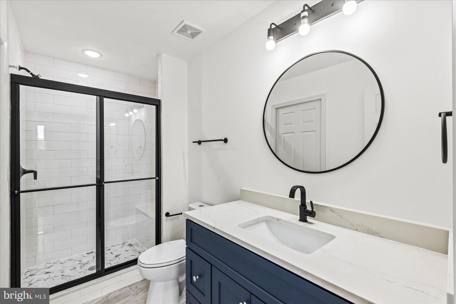 914 Old Rixeyville Road Culpeper, VA 22701 - Photo 21 of 47 Modern Full Bathroom