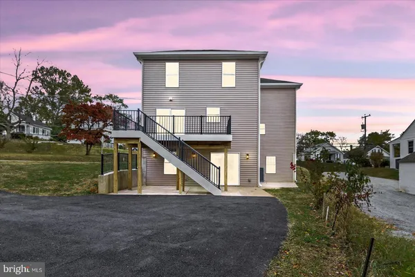 $560,000 | 914 Old Rixeyville Road, Culpeper, VA 22701