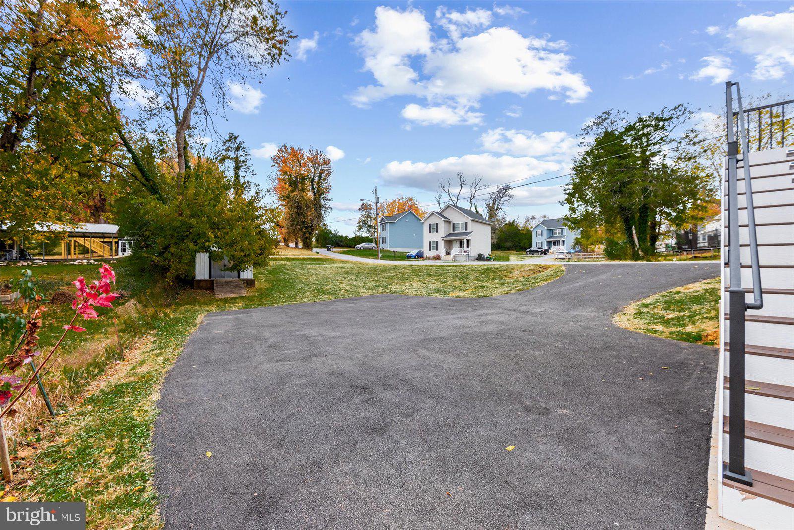 914 Old Rixeyville Road Culpeper, VA 22701 - Photo 39 of 47 Large Driveway with Ample Parking Space